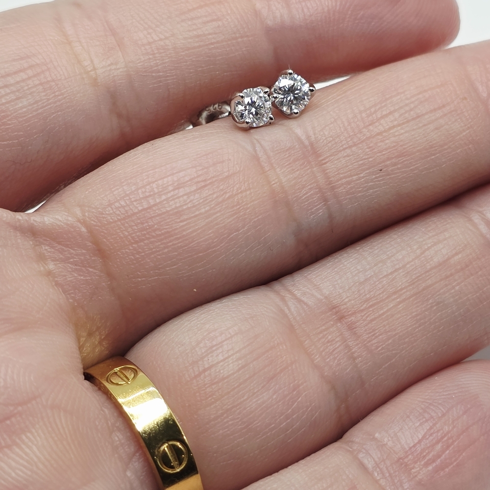 .5ct Moissanite Silver Stud Earrings - Picture 2 of 10